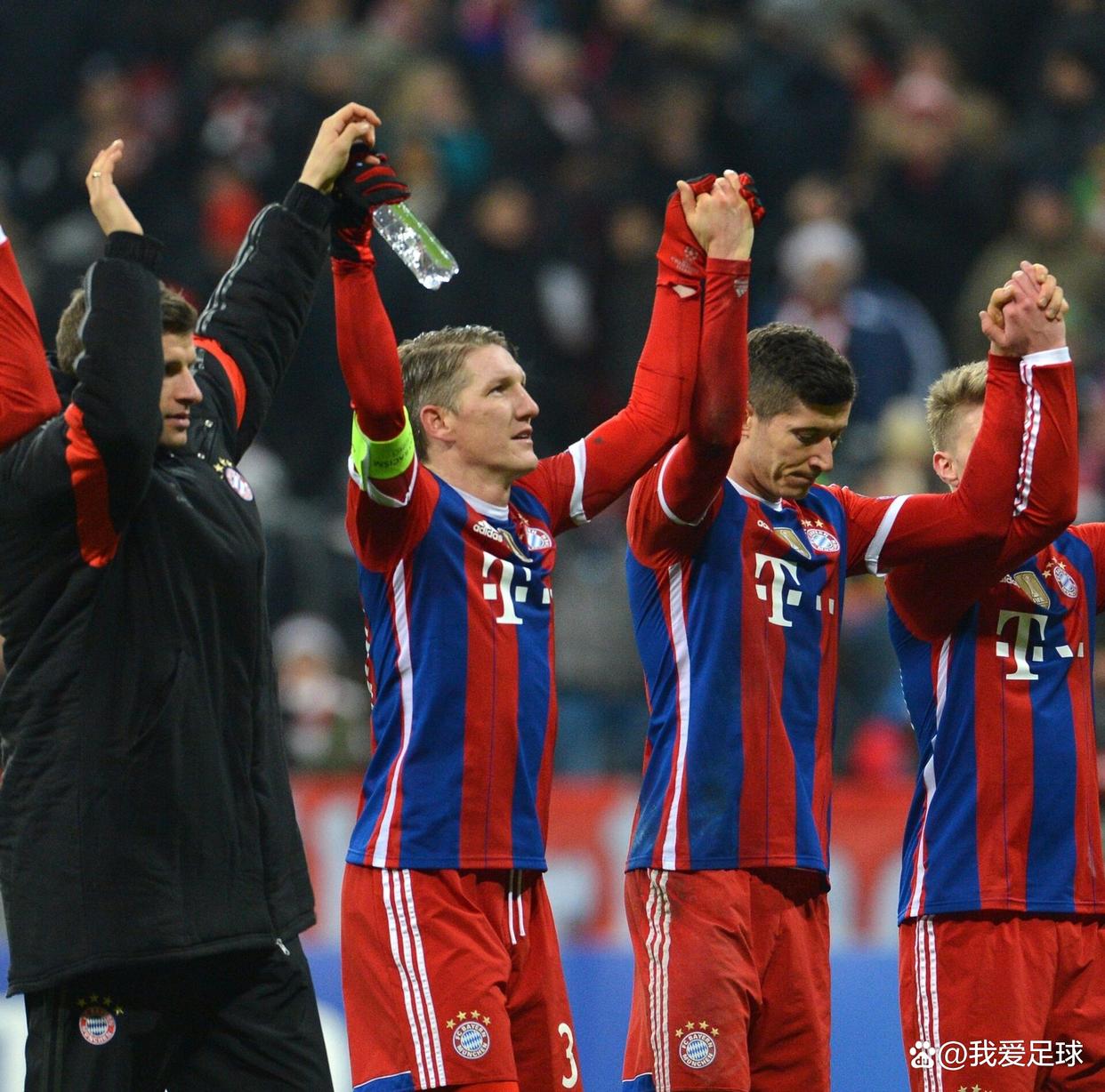 开云体育波士顿凯尔特人训练开放日，国际比赛日复出首秀引欢呼，亚冠在即，身体对抗强度拉满的简单介绍