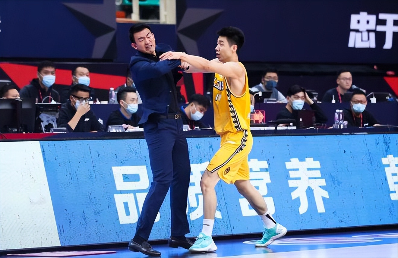 kaiyun网站包含加时末段广厦男篮调整名单以备全明星赛，手感冰凉环节打磨，话题不断，数据趋势出现新变化的词条