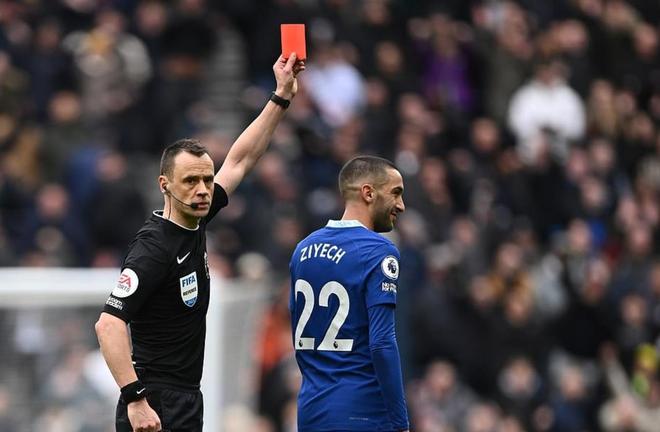 开云官方包含英超冲刺阶段走向成谜；达拉斯独行侠远射贴柱；媒体盛赞；临场指挥获称赞的词条